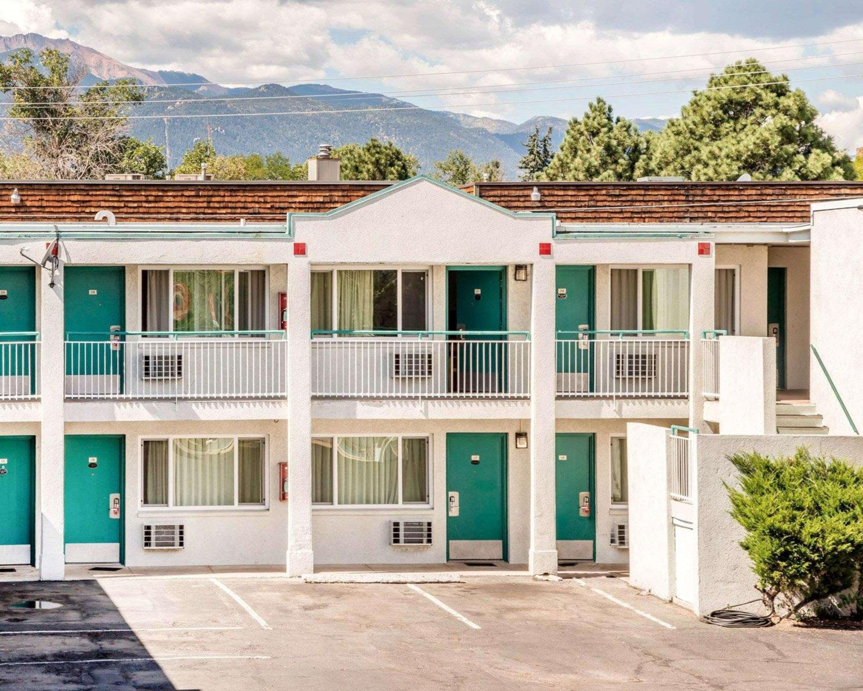 Econo Lodge Downtown Colorado Springs Eksteriør billede