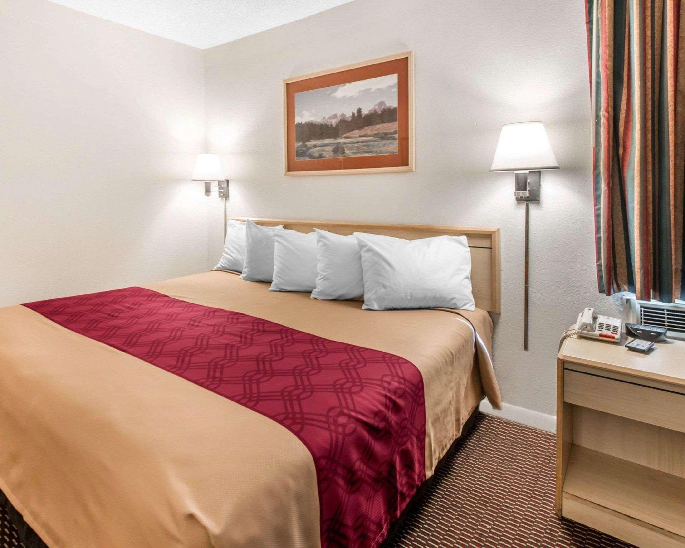 Econo Lodge Downtown Colorado Springs Eksteriør billede